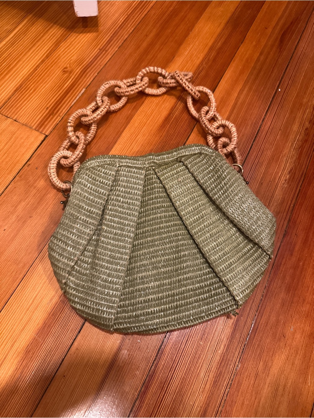 Woven Olive Straw Shoulder Bag with Chunky Chain Handle